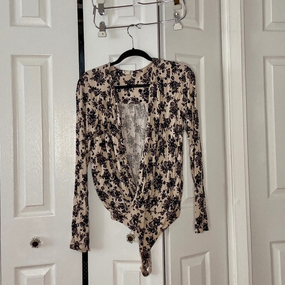 Free People Cross Front Black & Tan Floral Bodysuit - Picture 3 of 5